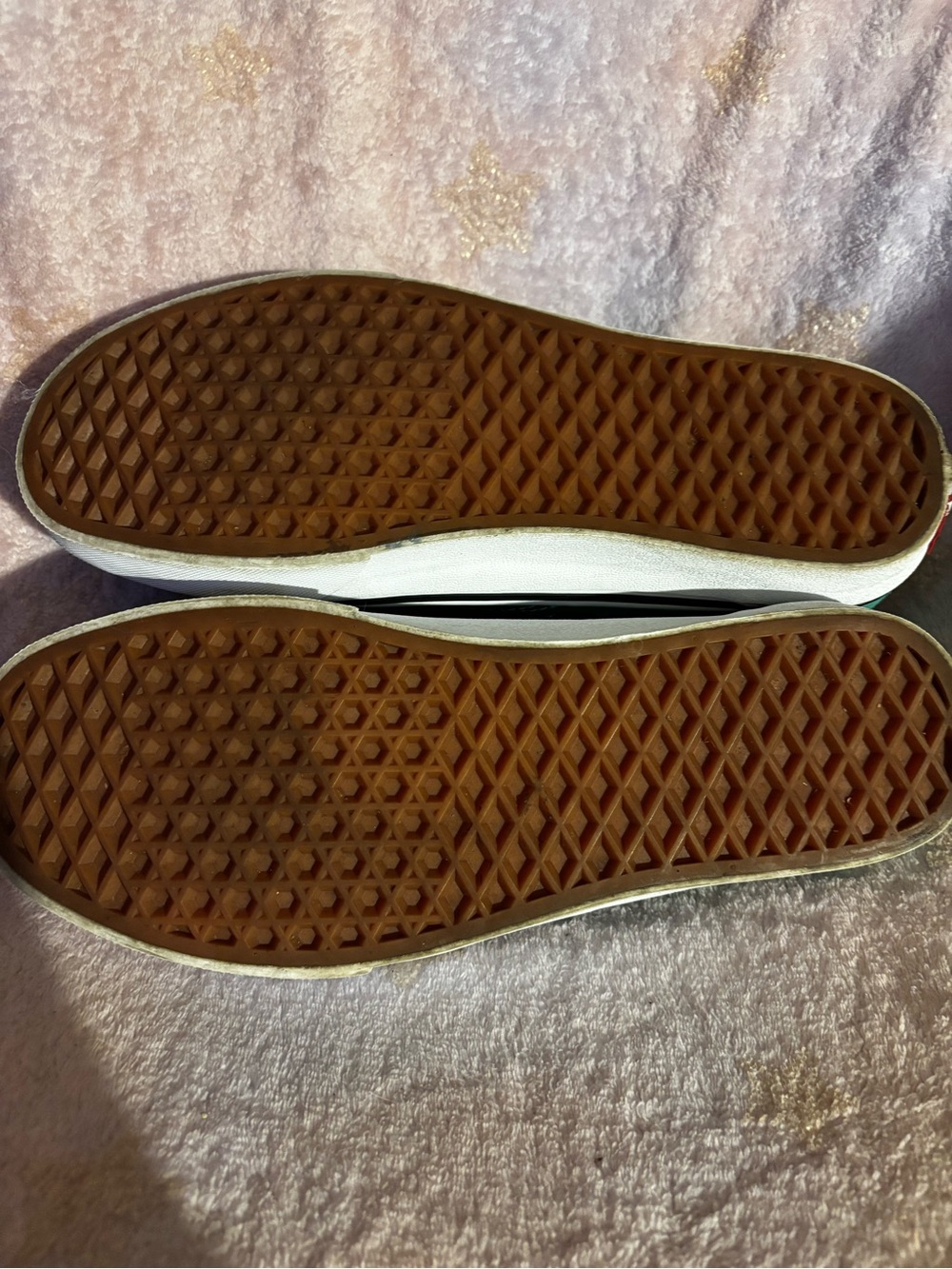 Vans - Picture 4 of 6